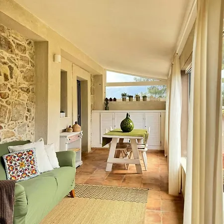 Tatil Evi Historic Sheepfold With View In Solanas (Cagliari)