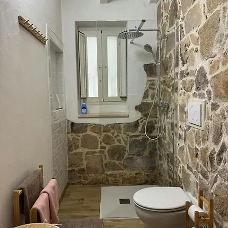 Historic Sheepfold With View In