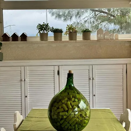 펜션 Historic Sheepfold With View In